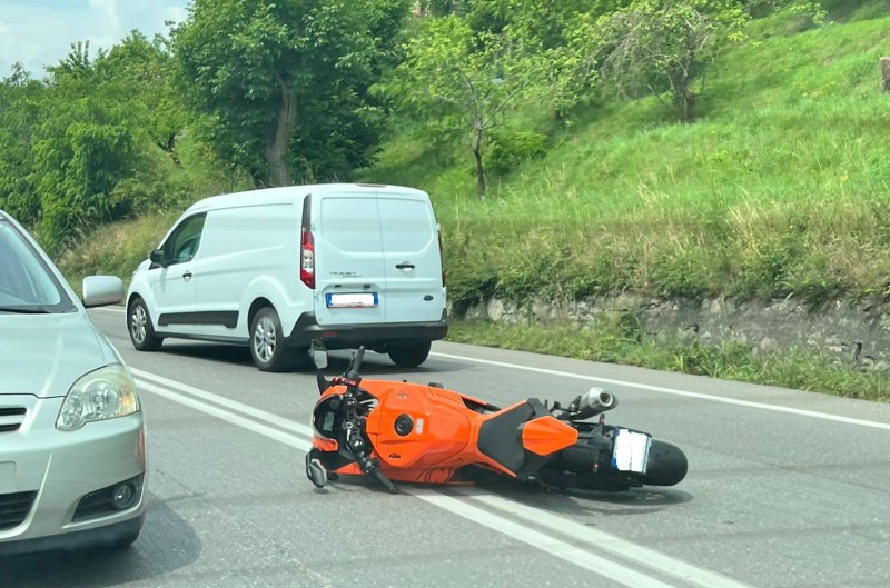 Calco_incidente_curva2OK.jpg (126 KB)