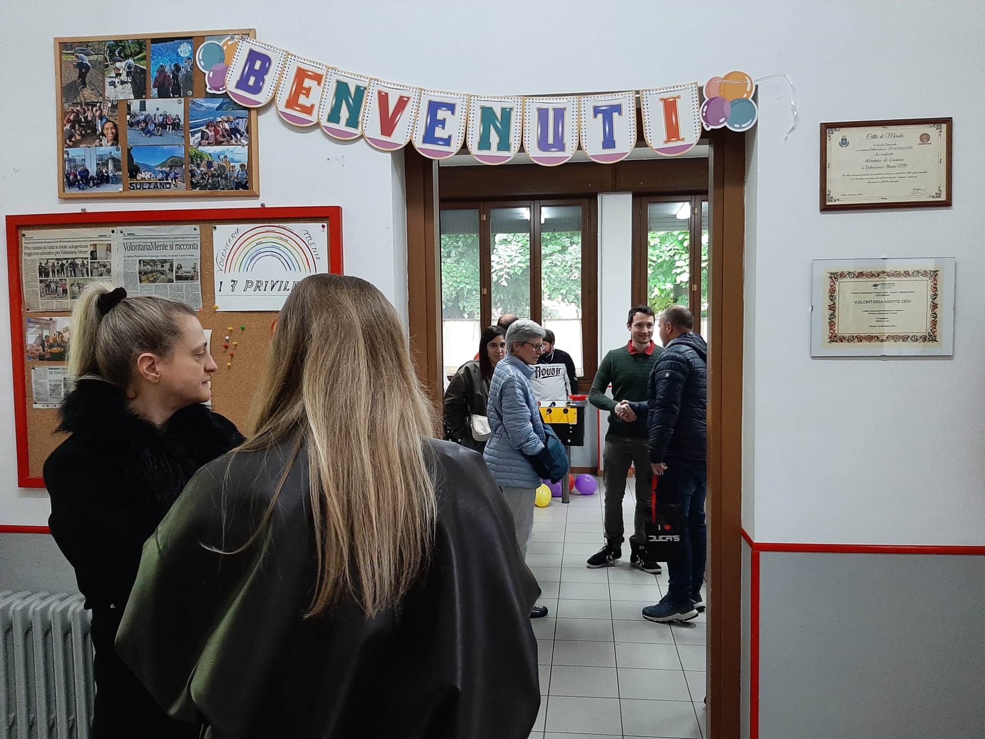 CassinaSedeVolontariamente4.jpg (557 KB)