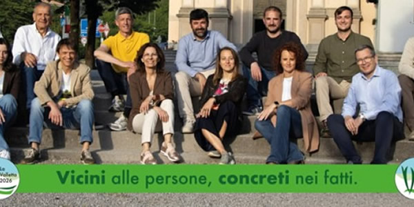 Immagine_di_gruppoPRIMAOK1OK.jpg (58 KB)