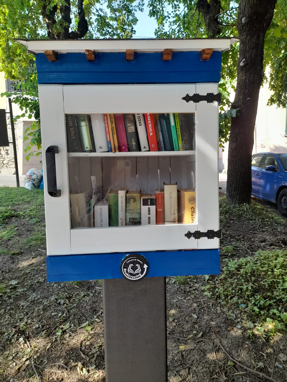 MerateBookcrossingCasetta5.jpg (327 KB)