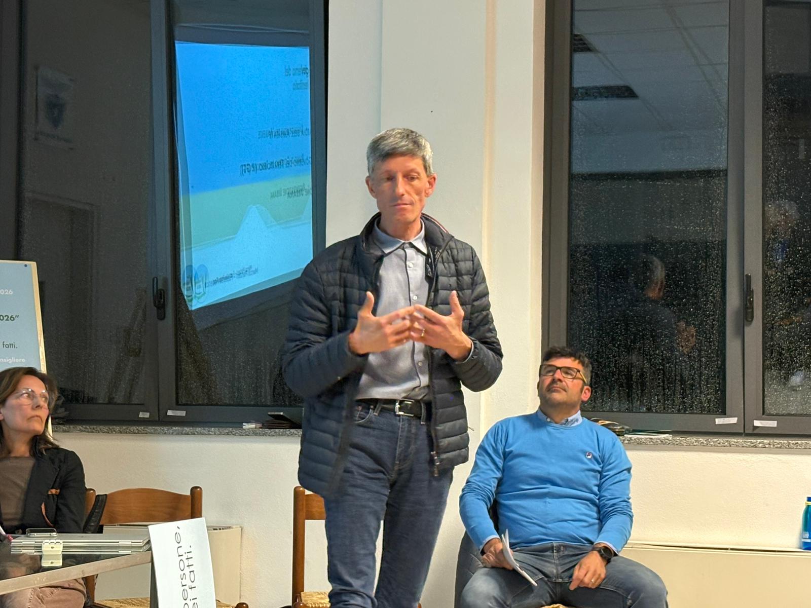PresentazioneListaLvb3.jpg (209 KB)