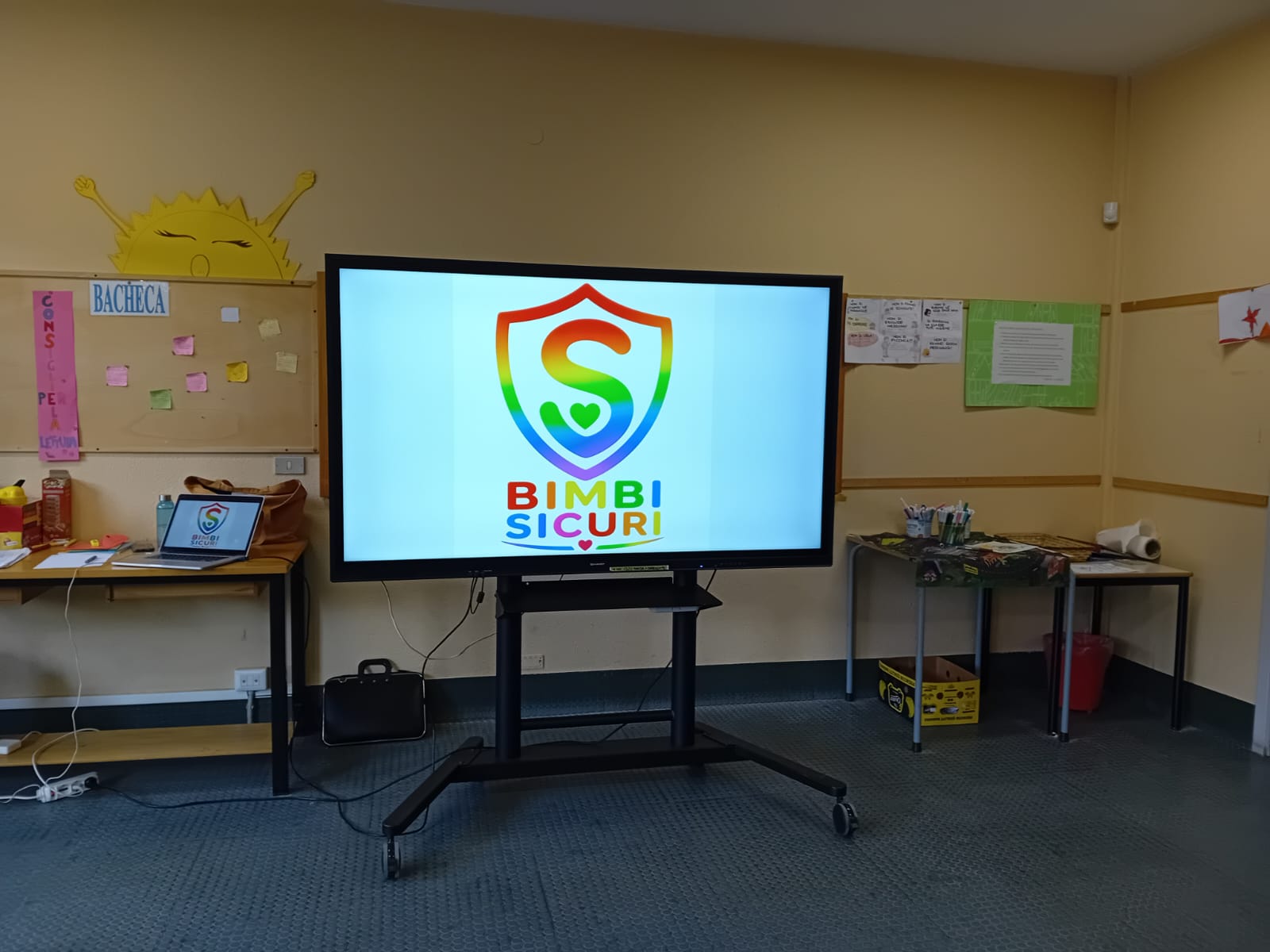 ReesaluteDopoScuola1.jpg (136 KB)