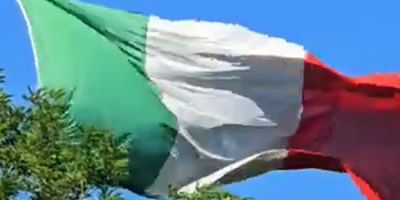Merate: al parco delle Rimembranze sventola il Tricolore