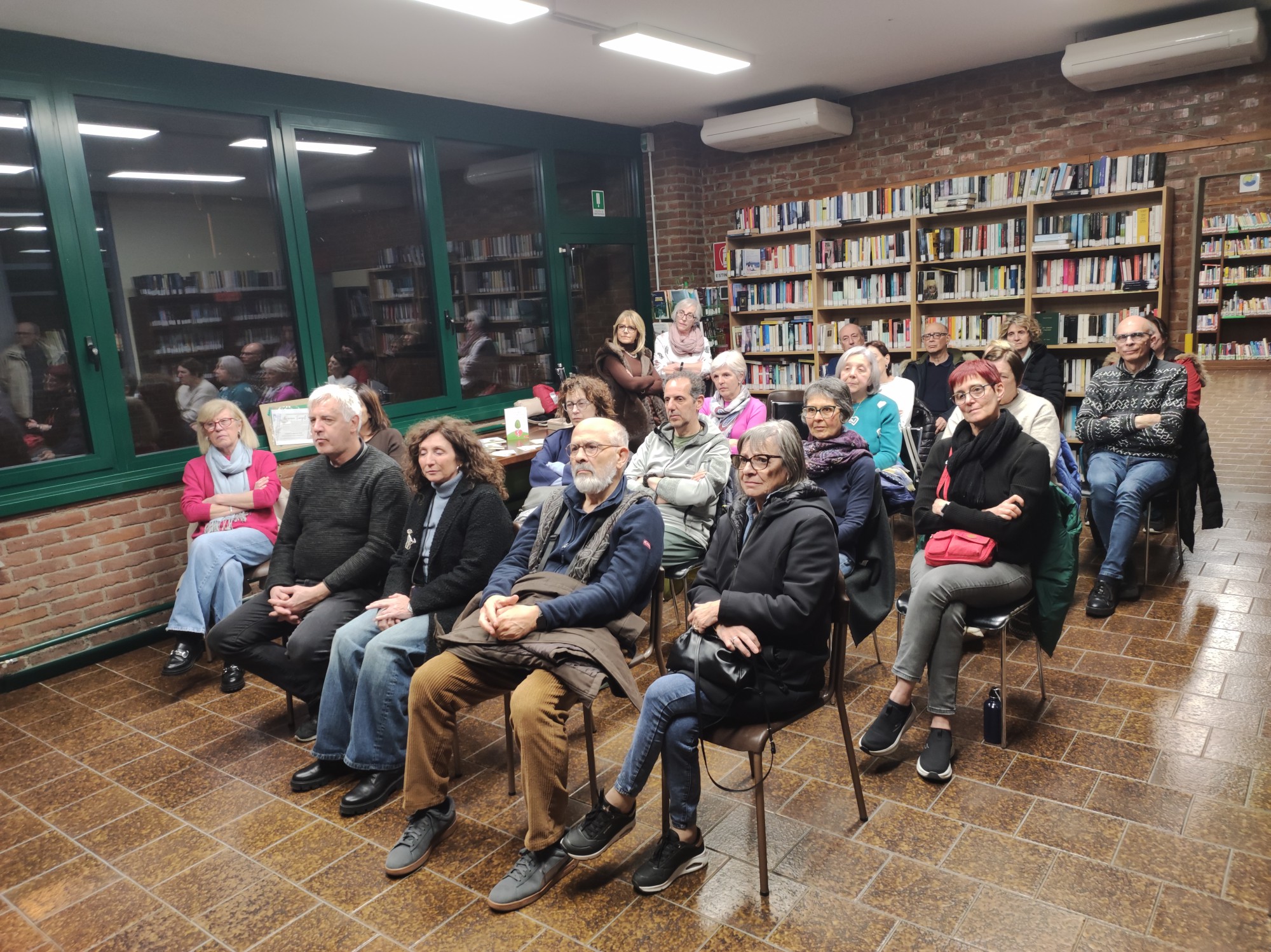 AirunoLibroBiollo__1_.jpg (726 KB)