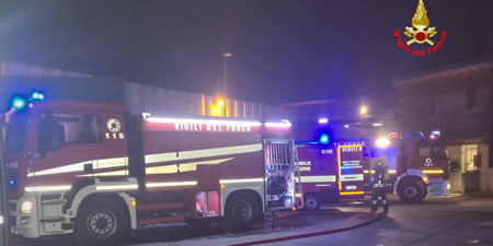 ColicoIncendioAzienda1PRIMAMOL.jpg (19 KB)
