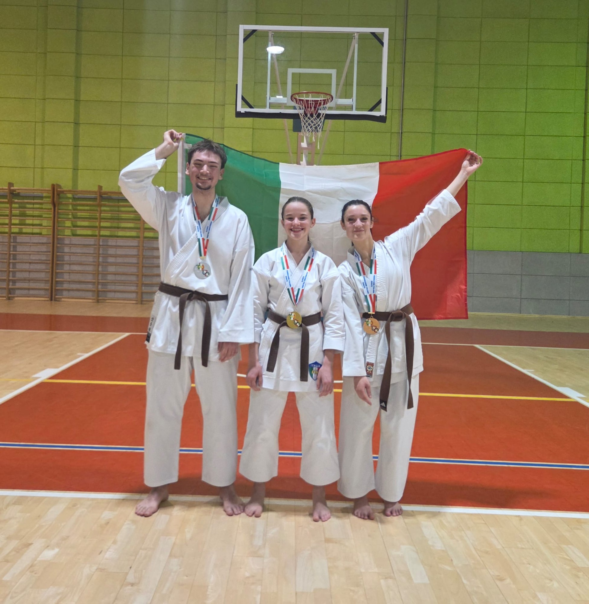 LarateBushi3.jpg (528 KB)