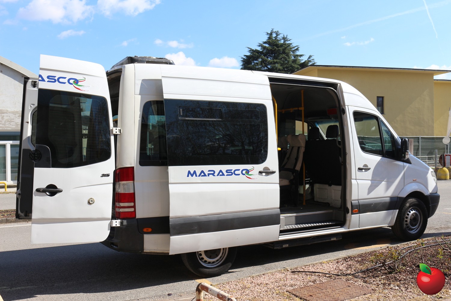 MandicInaugurazioneNavettaH__10_.jpg (333 KB)