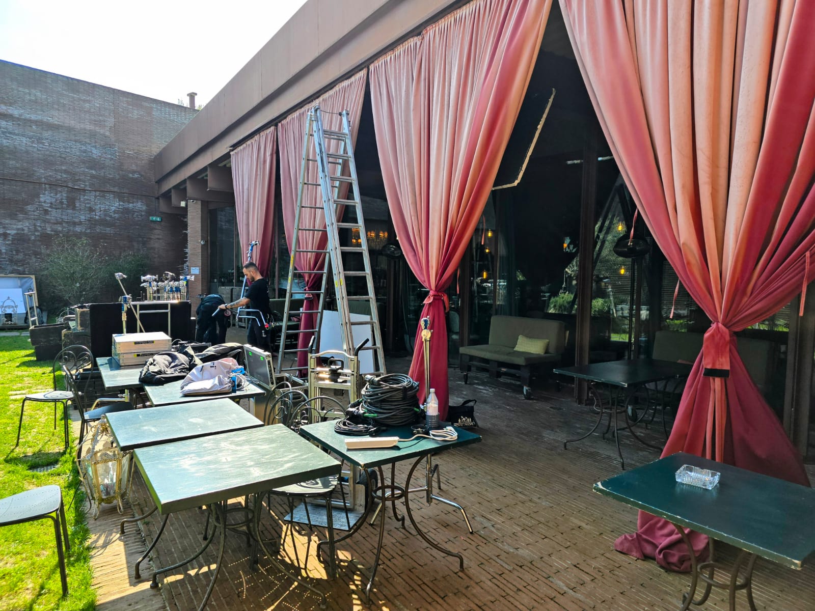 MerateAreaCazzanigaSpot1.jpg (309 KB)