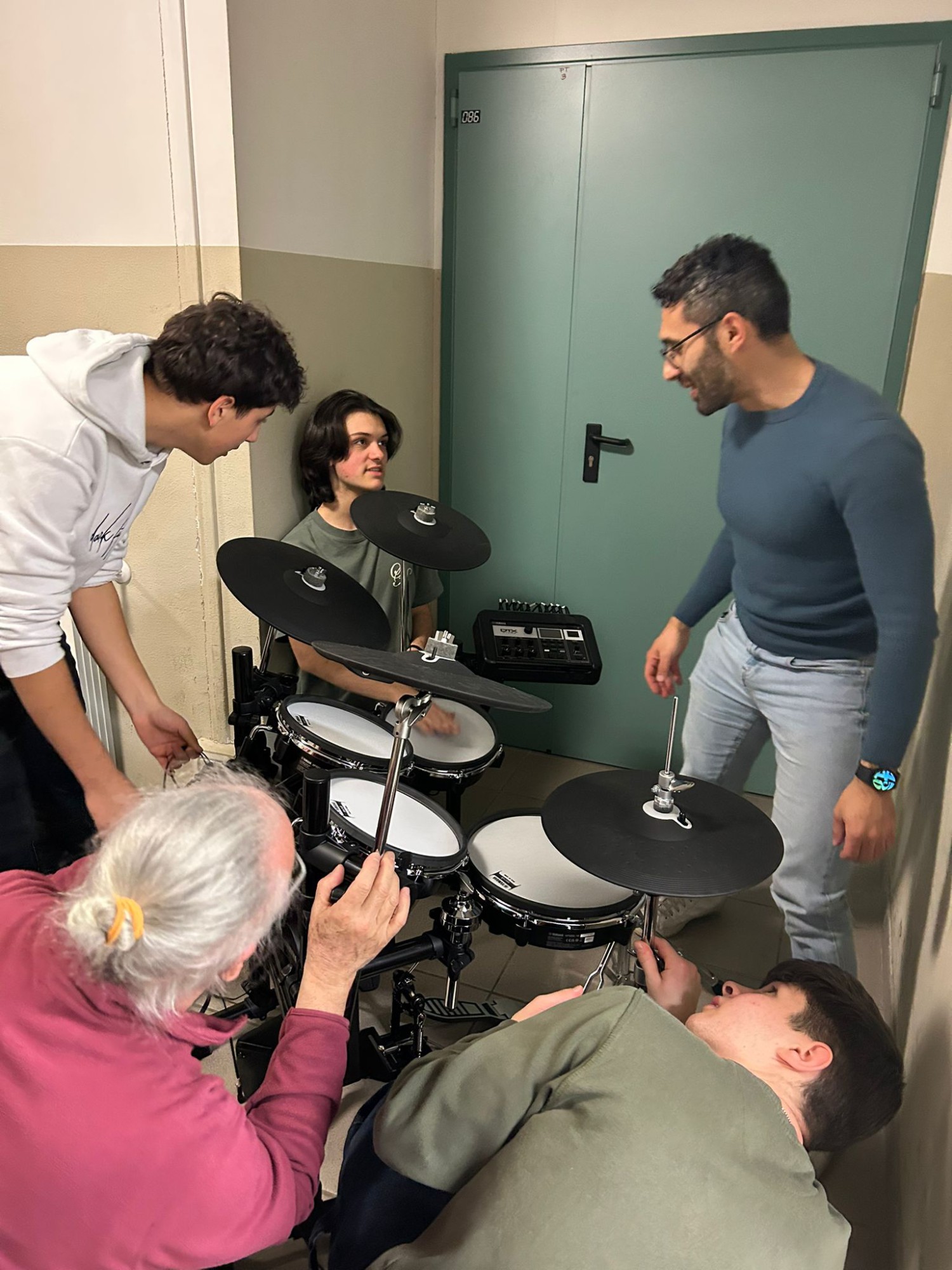 MerateGruppoMusicaFondazione__2_.jpeg (436 KB)