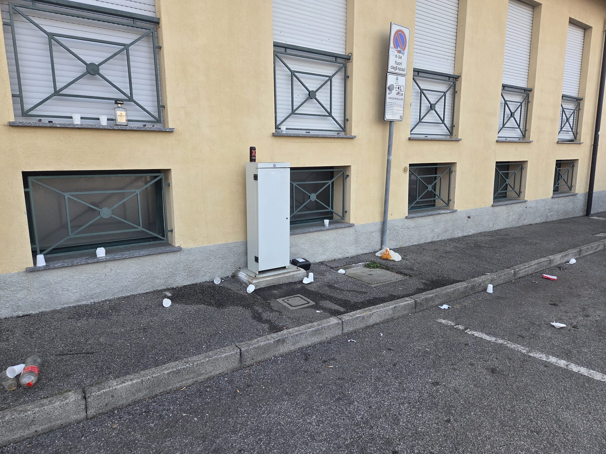 MerateSporcoPioazza6.jpg (588 KB)