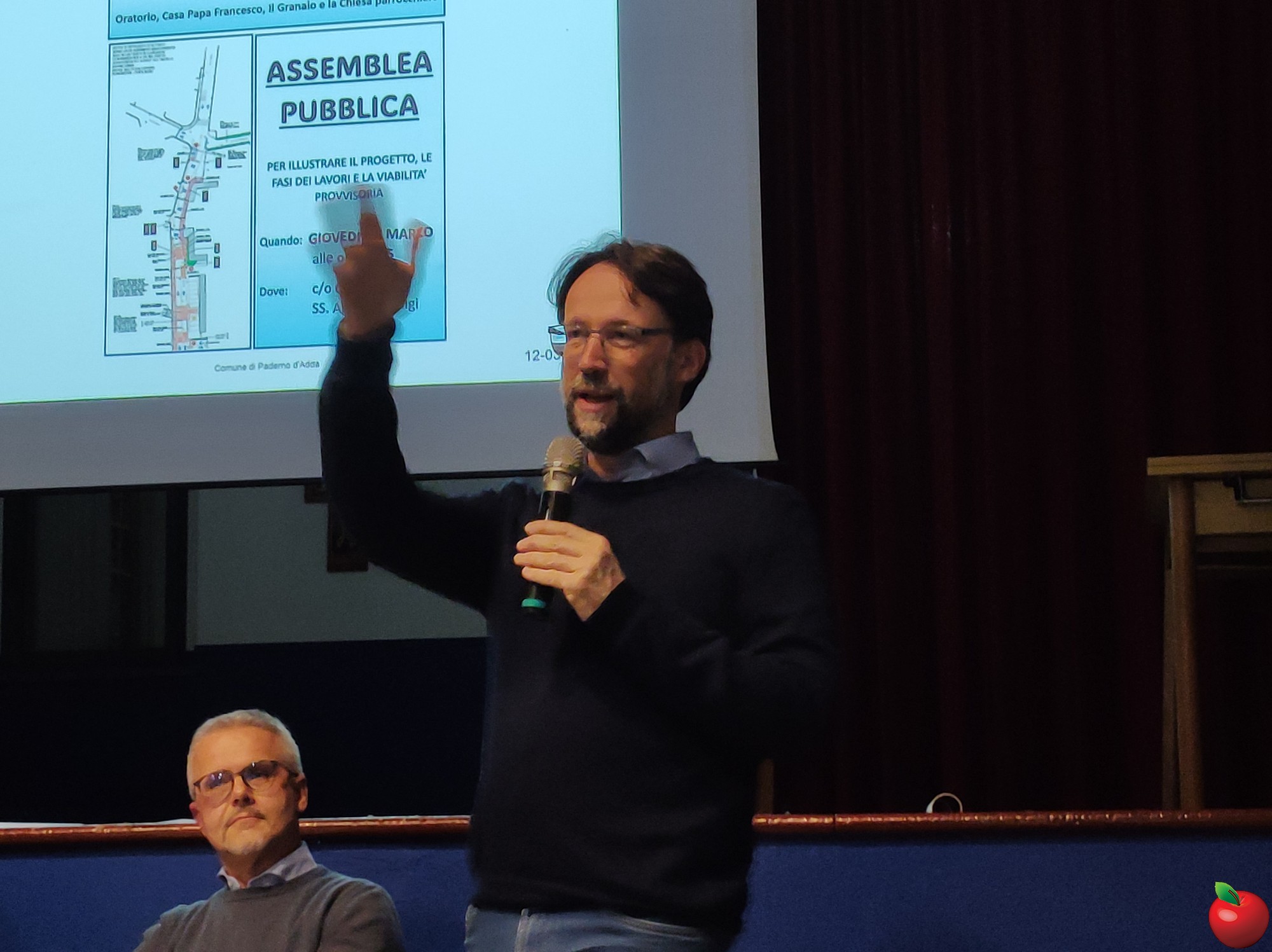 PadernoLavoriViaPozzoni__2_.jpg (371 KB)