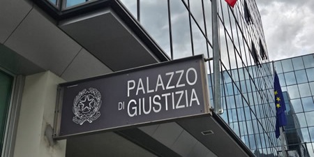 tribunalenuova2prOK.jpg (40 KB)