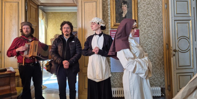 villa_monastero_visita_teatralizzatapr.jpg (221 KB)