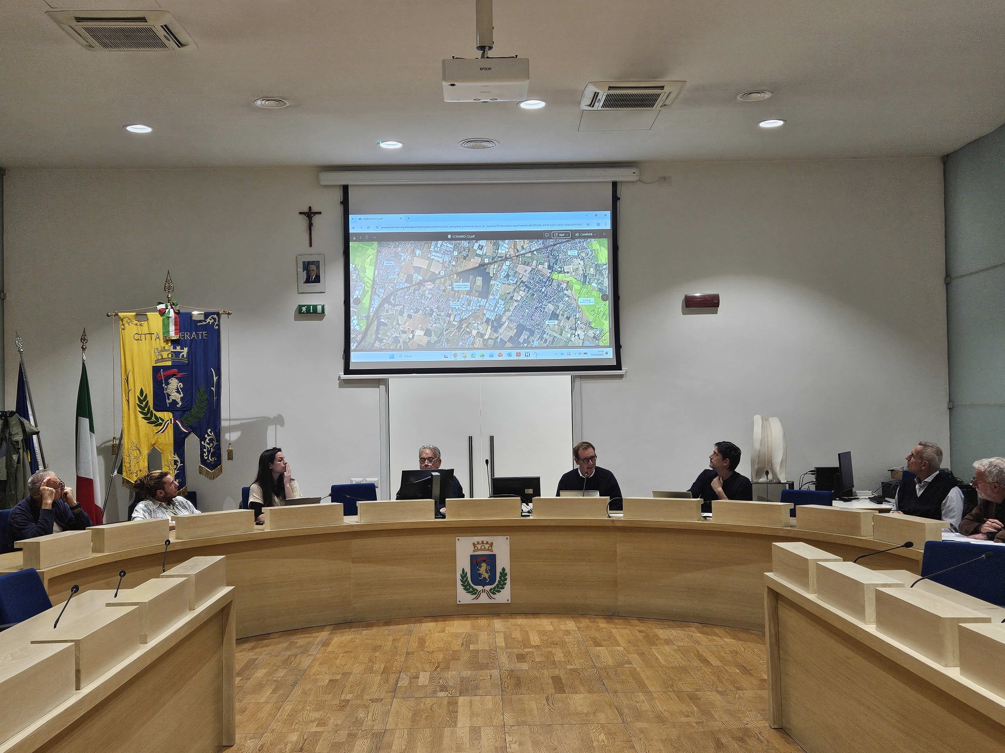 MerateComimssioneAmbientePonte.jpg (643 KB)