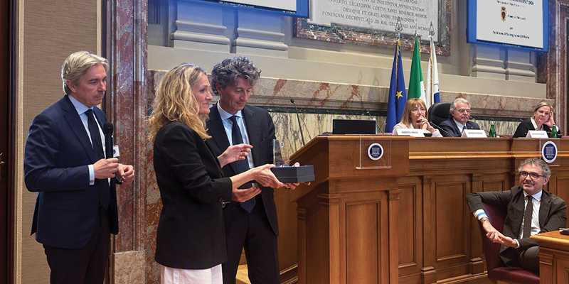 PremioSileaComunicato1PRIMA.jpg (260 KB)