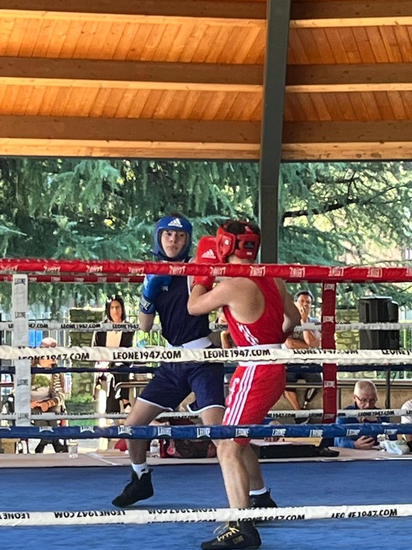 RobbiateBoxe__3_.jpeg (149 KB)
