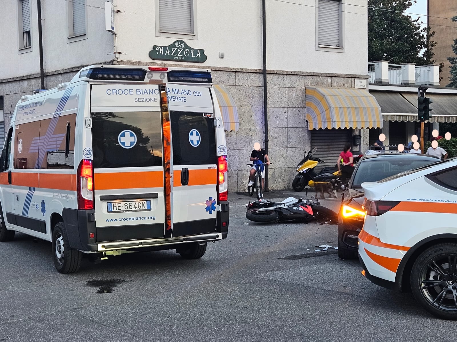 Brugarlo_incidente_semaforo3.jpeg (650 KB)