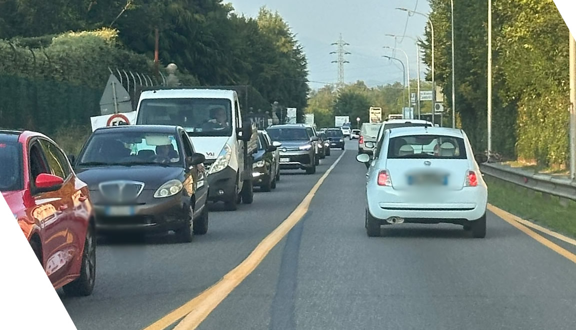 CarnateMerateTraffico2.jpg (176 KB)