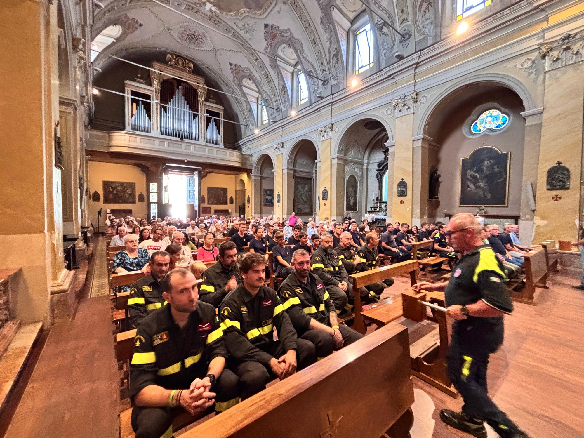 MessaVigilidelFuoco__5_.jpg (902 KB)