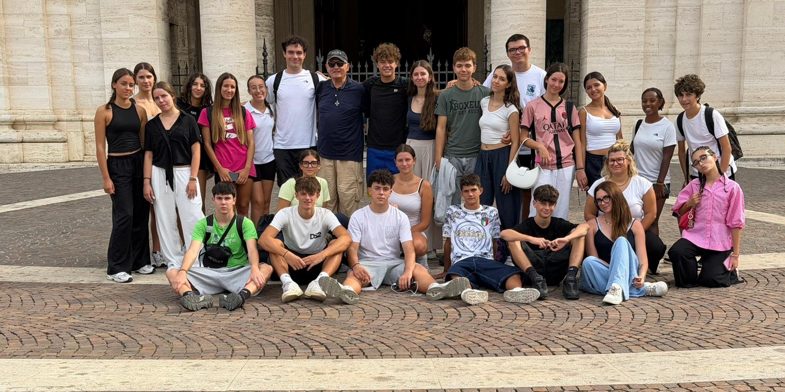 NovatePellegrinaggioAssisi4.jpg (604 KB)