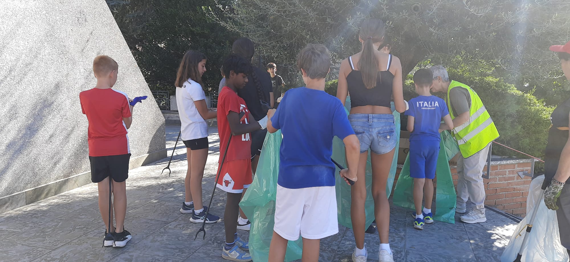 NovatePlasticFreeOrtorio1.jpg (345 KB)