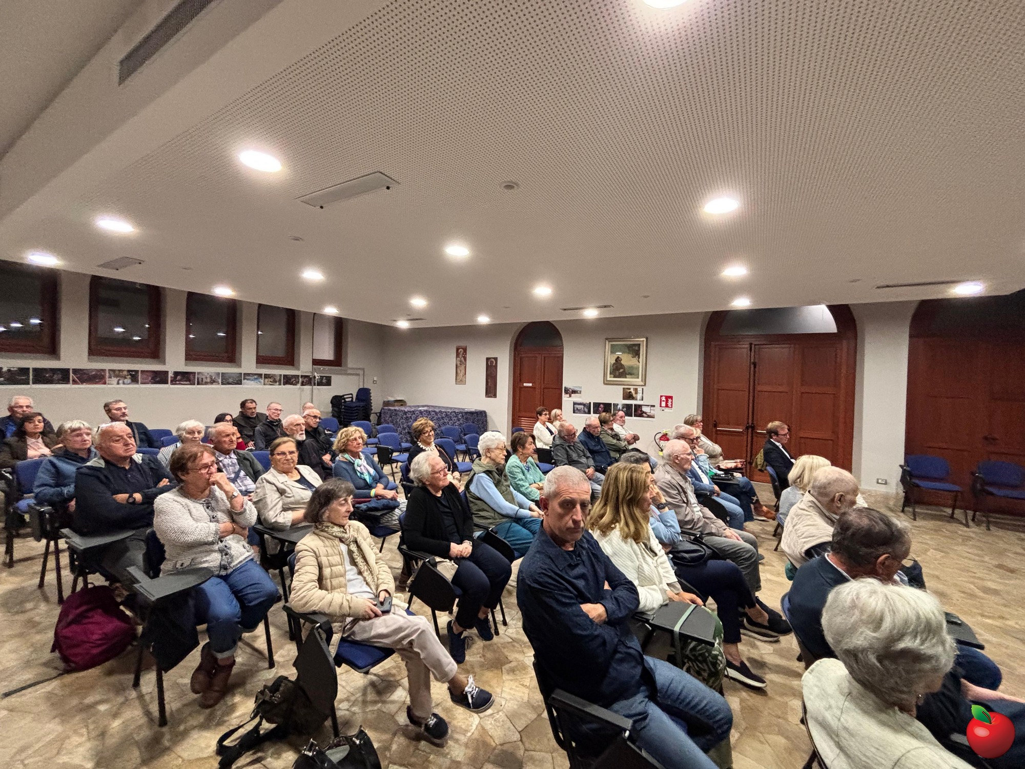 Sabbioncello_ConferenzaSF__8_.jpg (840 KB)