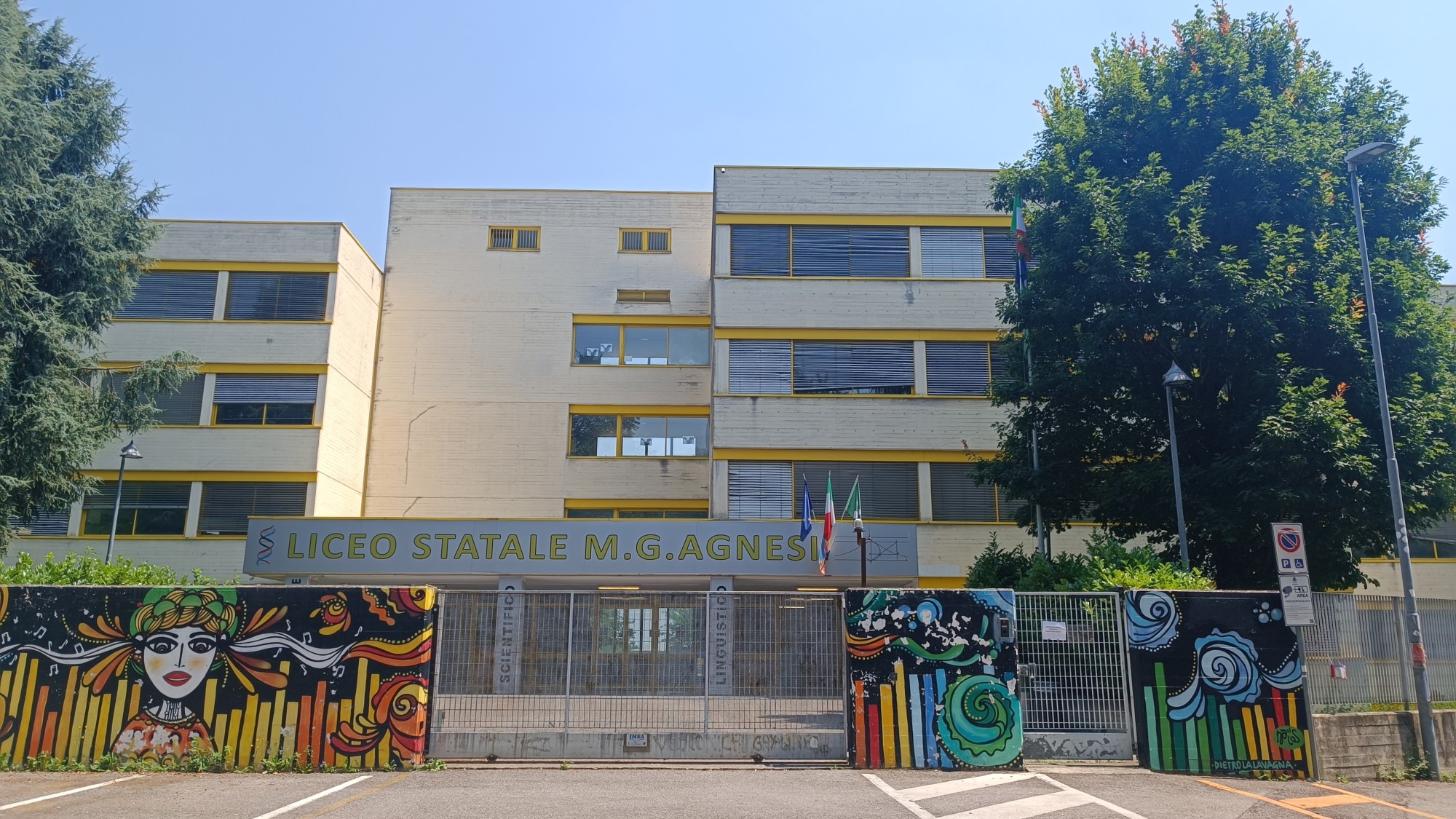 MerateLiceoAgnesi.jpg (609 KB)
