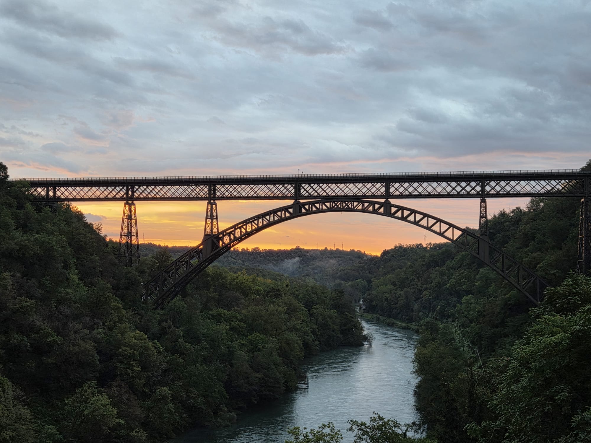 PontePadernoTramonto.jpg (340 KB)