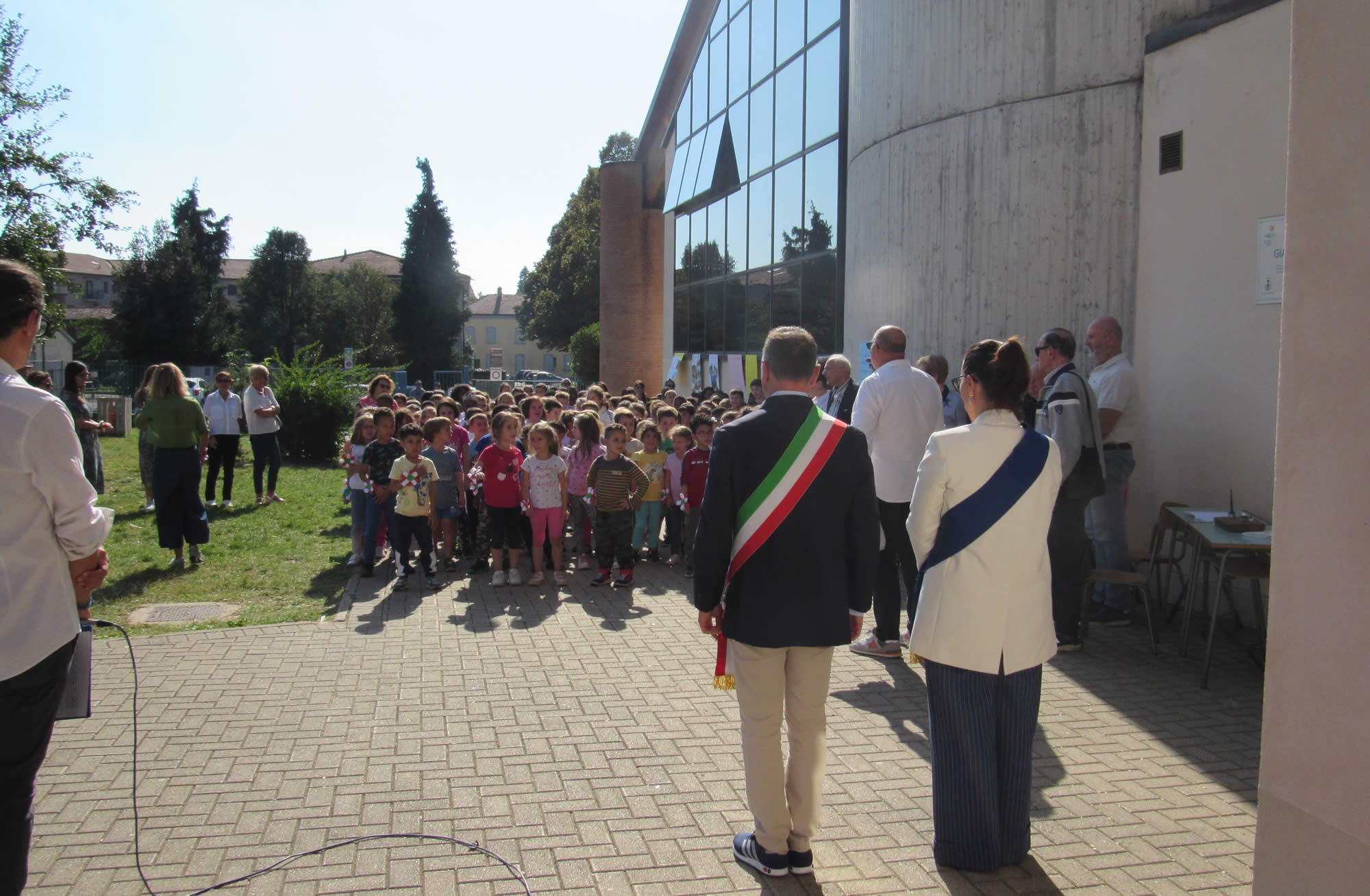 celebrazione 20 anni elementare cernusco 01