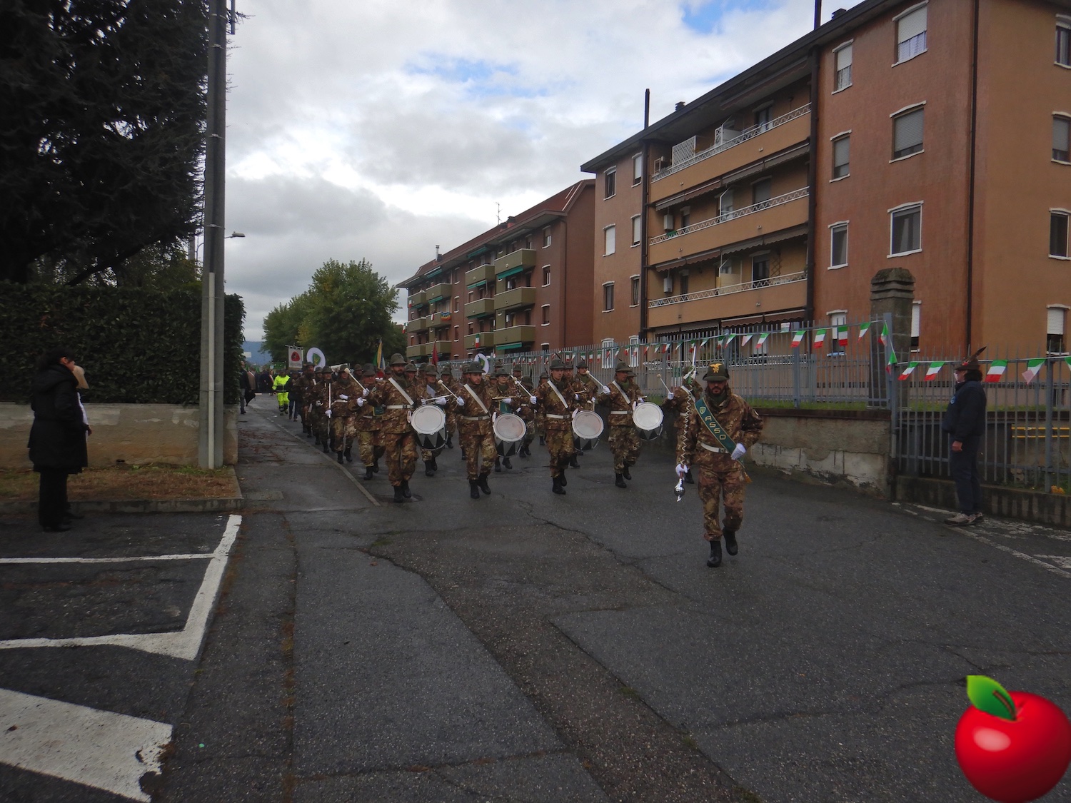 LomagnaAlpiniAnniversario51.jpg (551 KB)