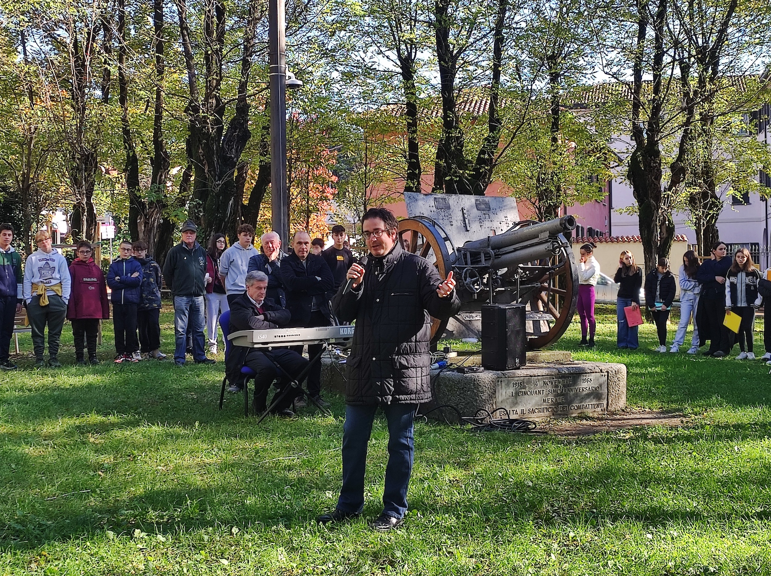 Alzabandiera_parco_rimembranze_Manzoni__9_.jpg (1.81 MB)