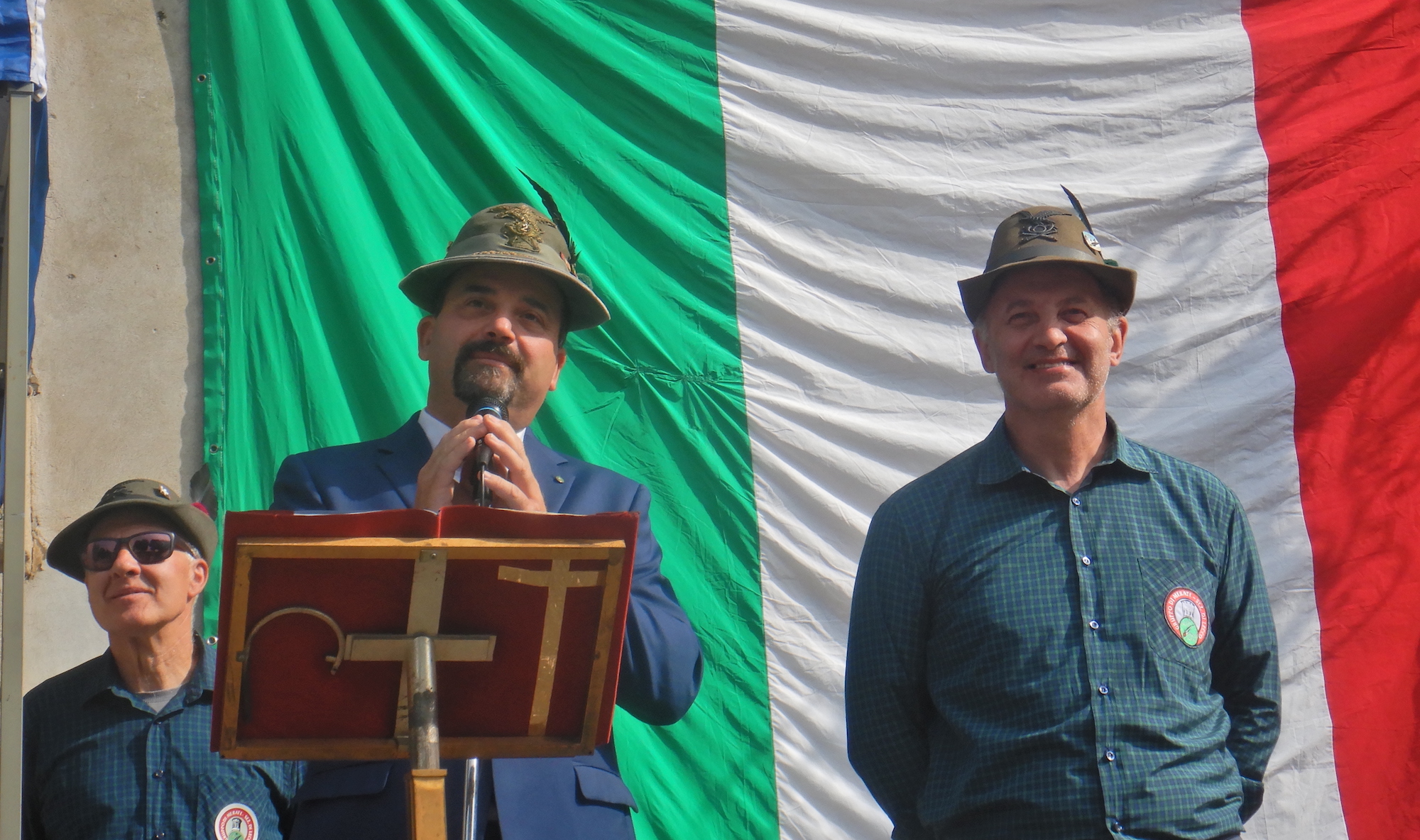 MerateSfilataAlpini55.JPG (1.17 MB)