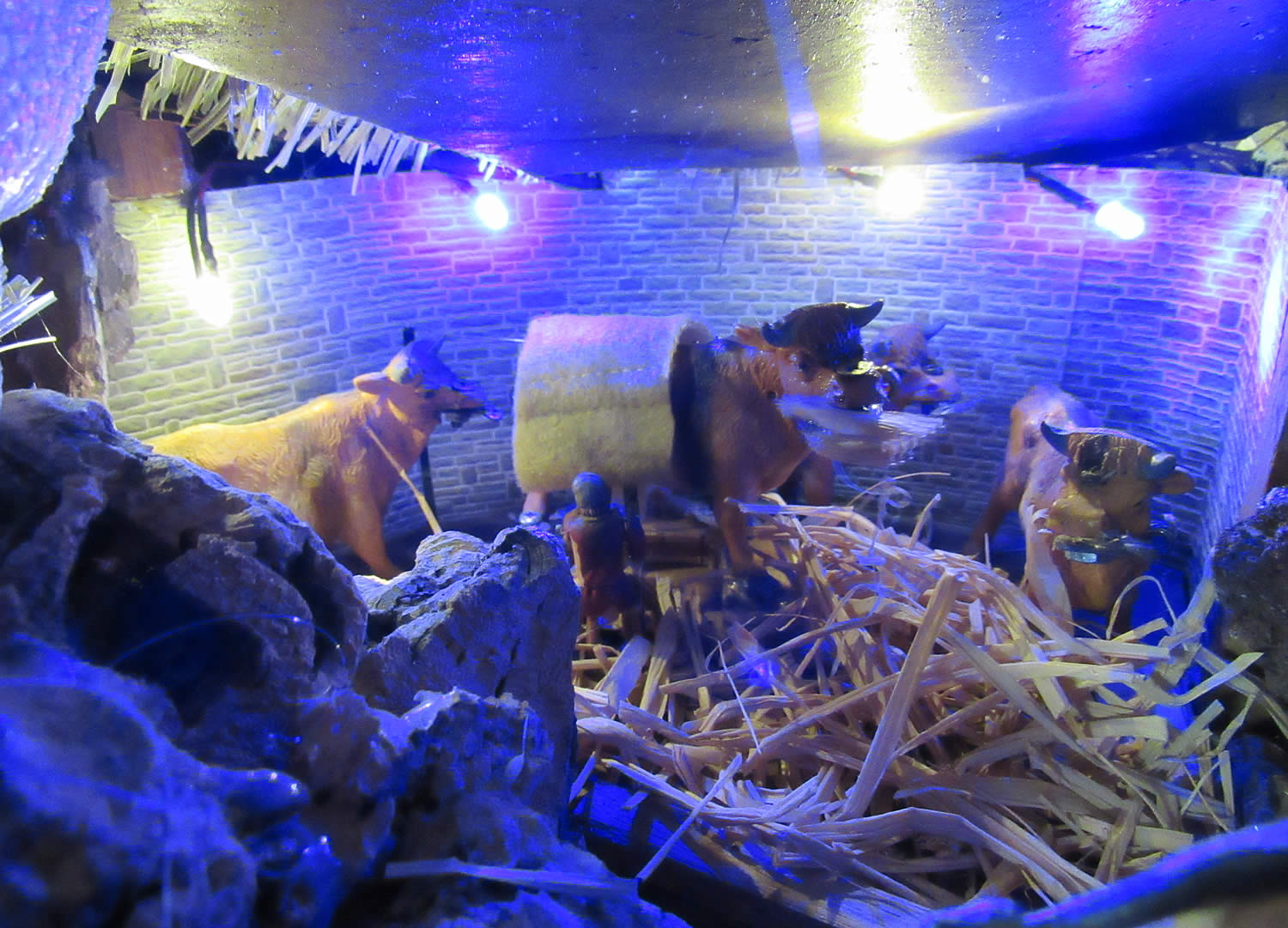 presepe_elio_brioschi_lomagna_20.jpg (244 KB)