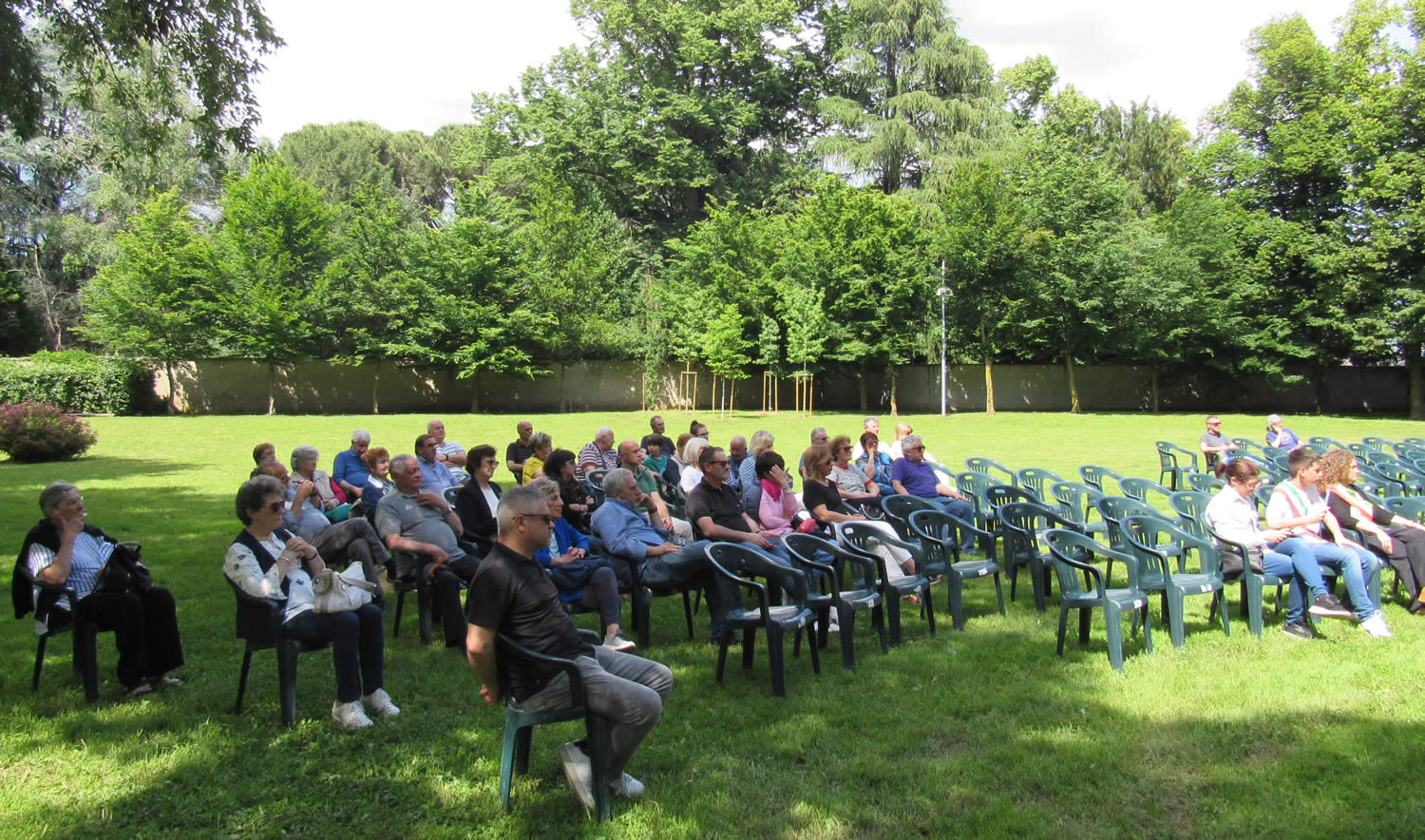concerto_banda_lomagna_07.jpg (332 KB)