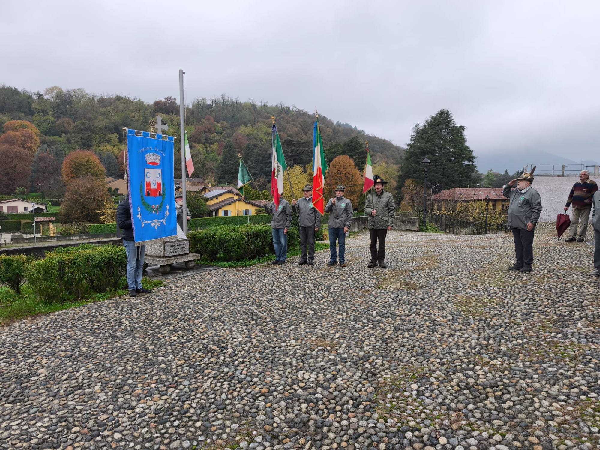 WhatsApp_Image_2025-11-02_at_16.39.48__1_.jpeg (870 KB)