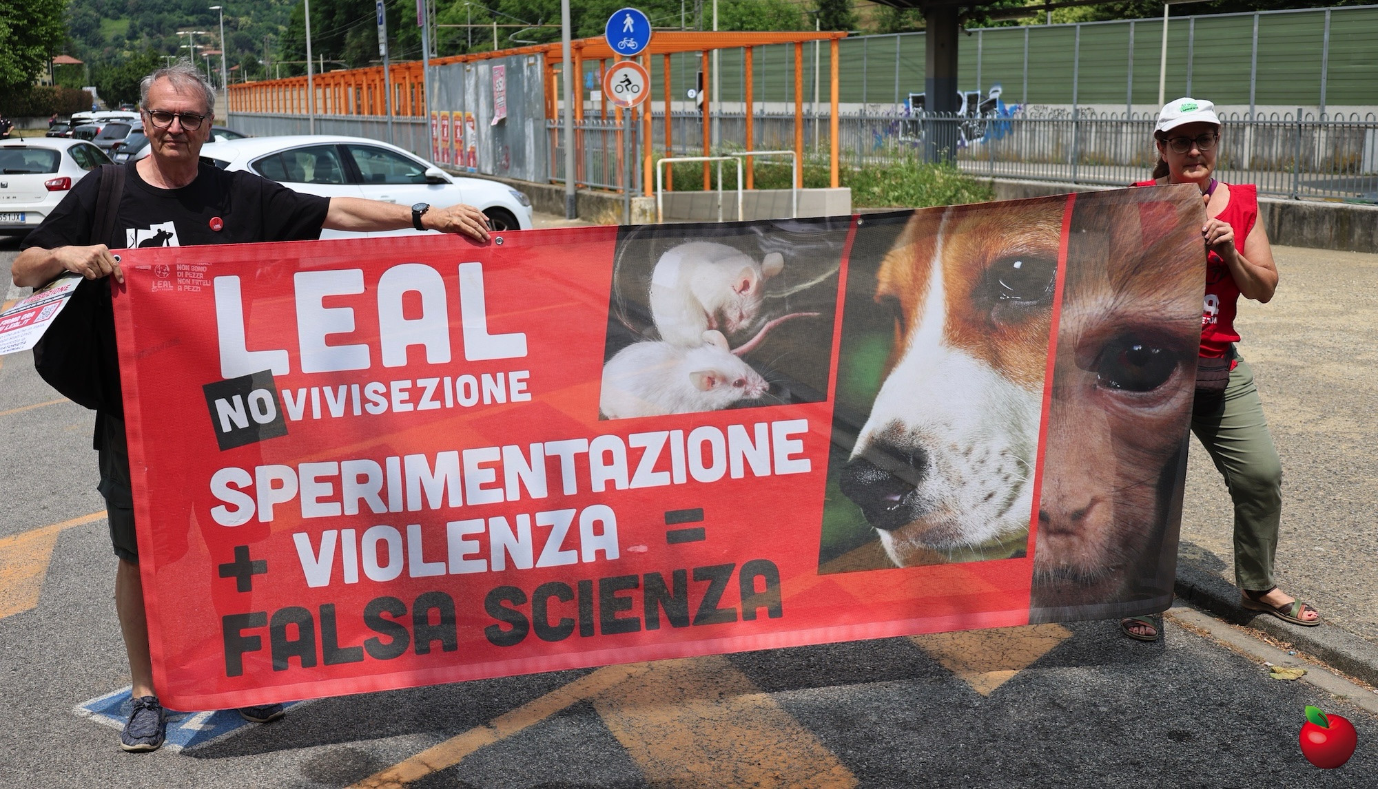 Manifestazione_Vivisezione1.jpg (996 KB)