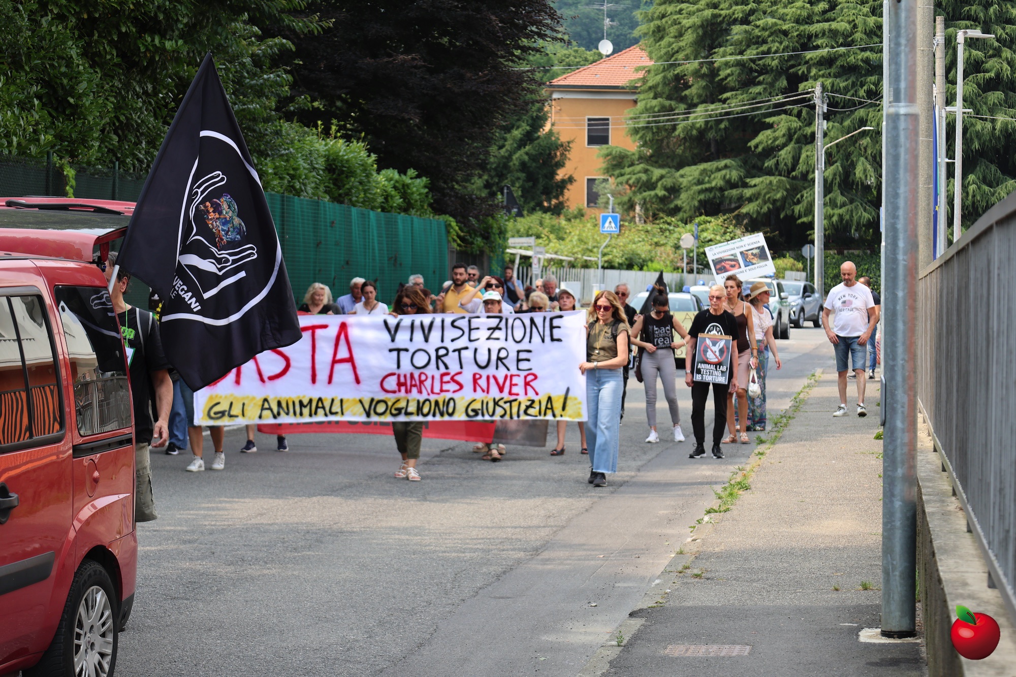 Manifestazione_Vivisezione51.jpg (1.04 MB)