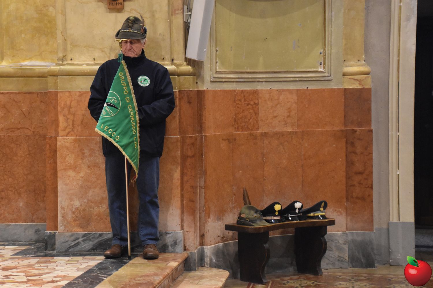 DSC_0460.jpg (236 KB)