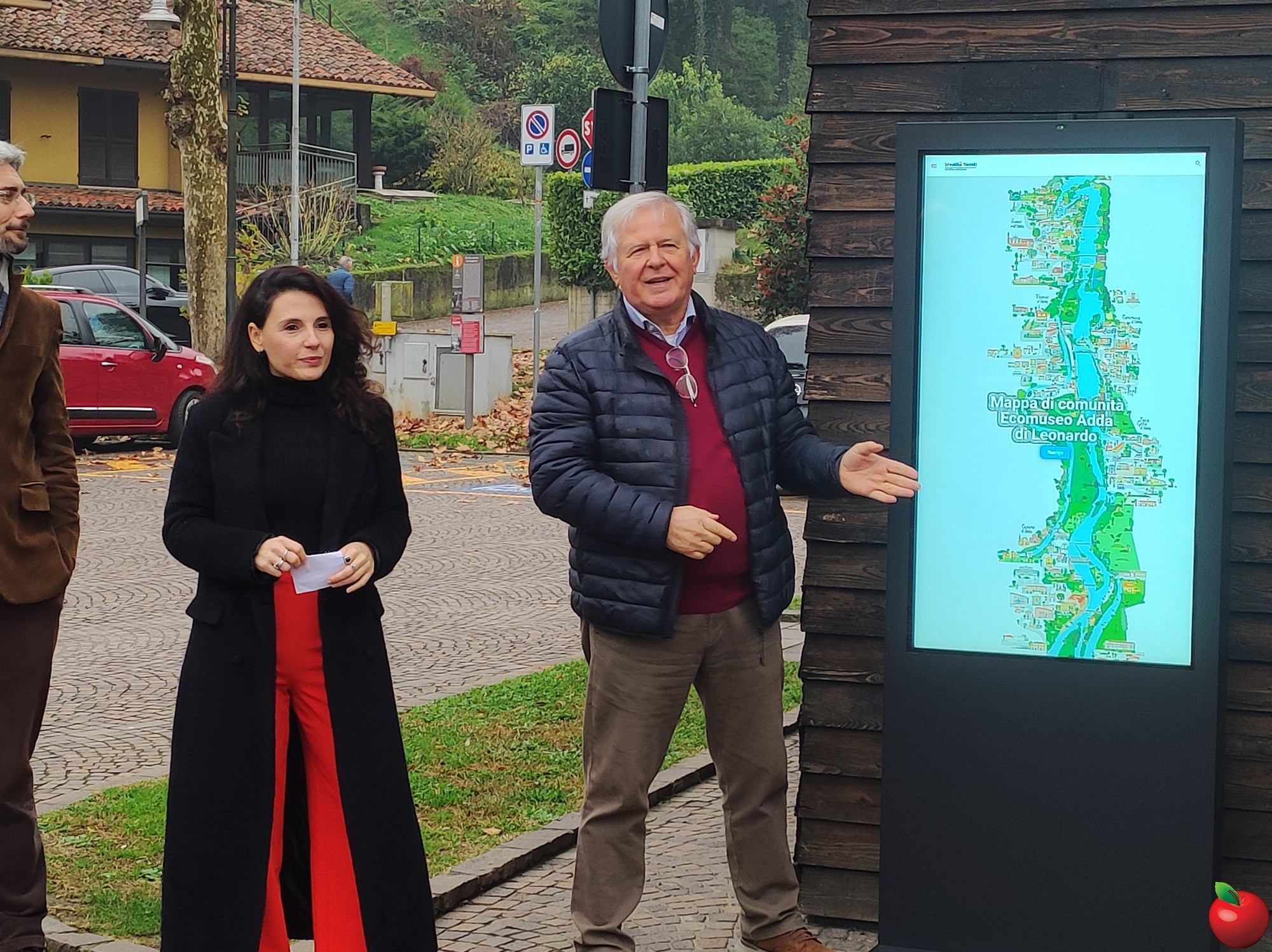 ImbersagoTotemIdentitaFluenti__5_.jpg (753 KB)