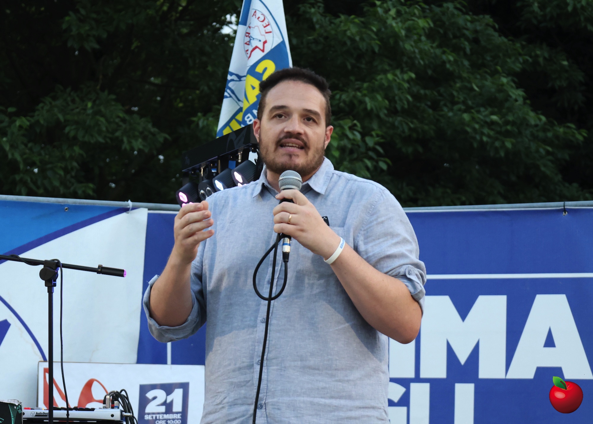 Imbersago_Lumbard_Fest5.jpg (591 KB)