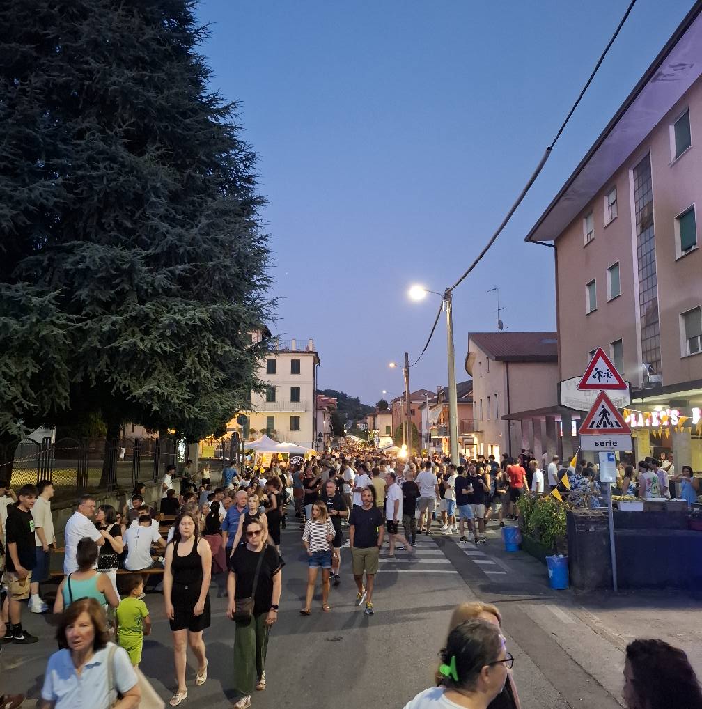 LVB_Notte_Gialla12.jpg (147 KB)