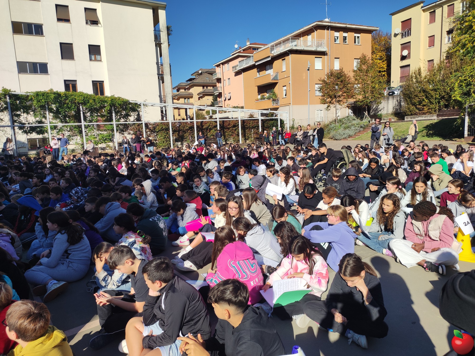 Merate_4_novembre_manzoni__4_.jpg (987 KB)