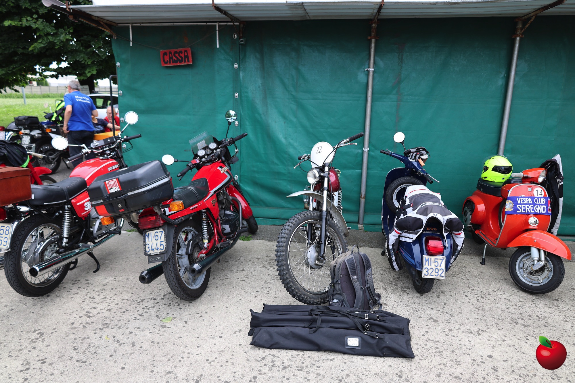 Merate_raduno_motoclub1.jpg (999 KB)