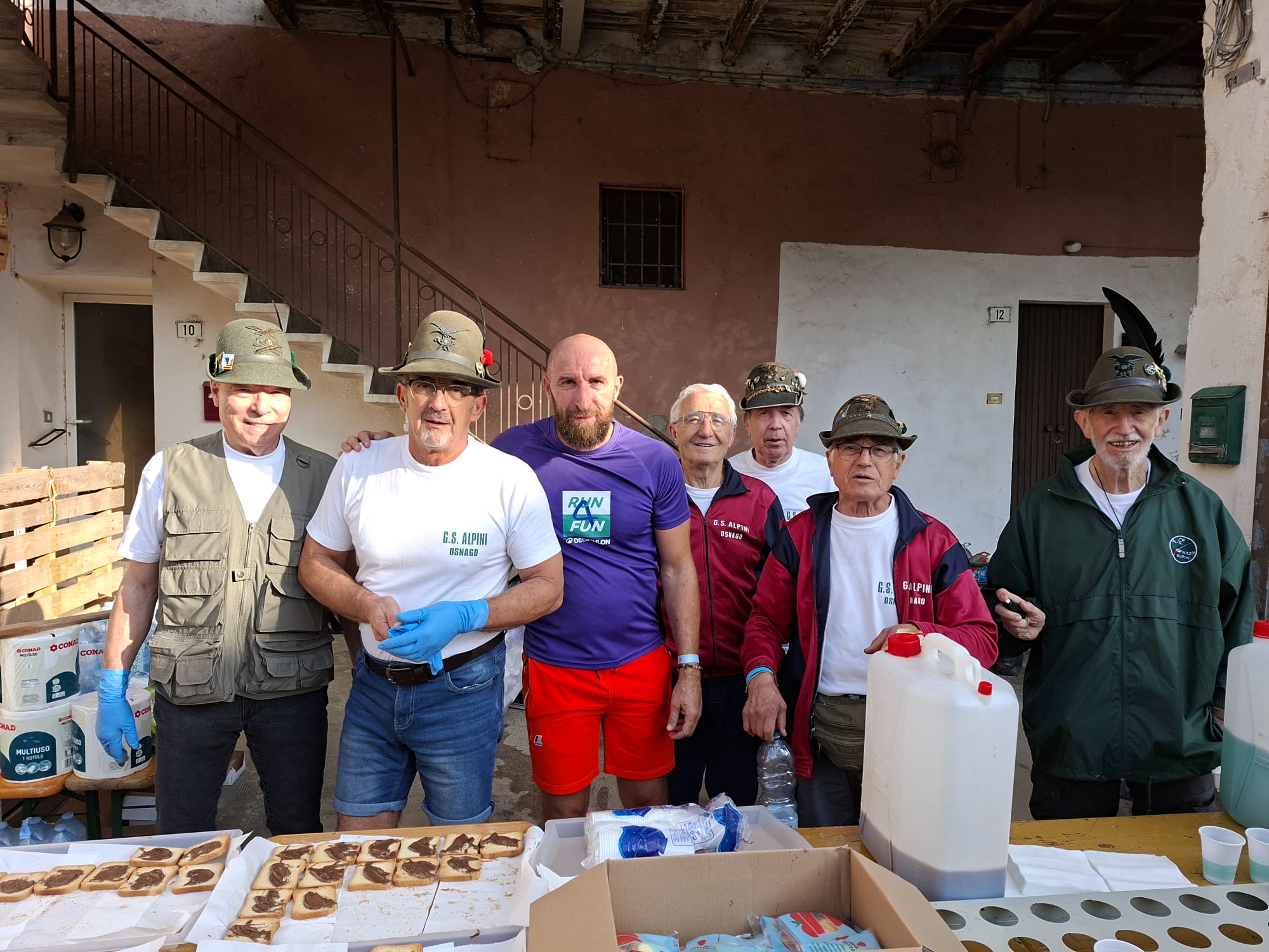 4fefbda5-4fed-46b0-8d75-d71d527535de.jpg (356 KB)