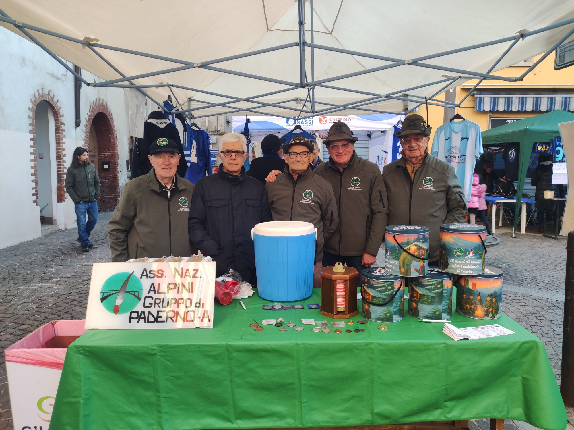 MercatiniNataleProLoco__28_.jpg (591 KB)