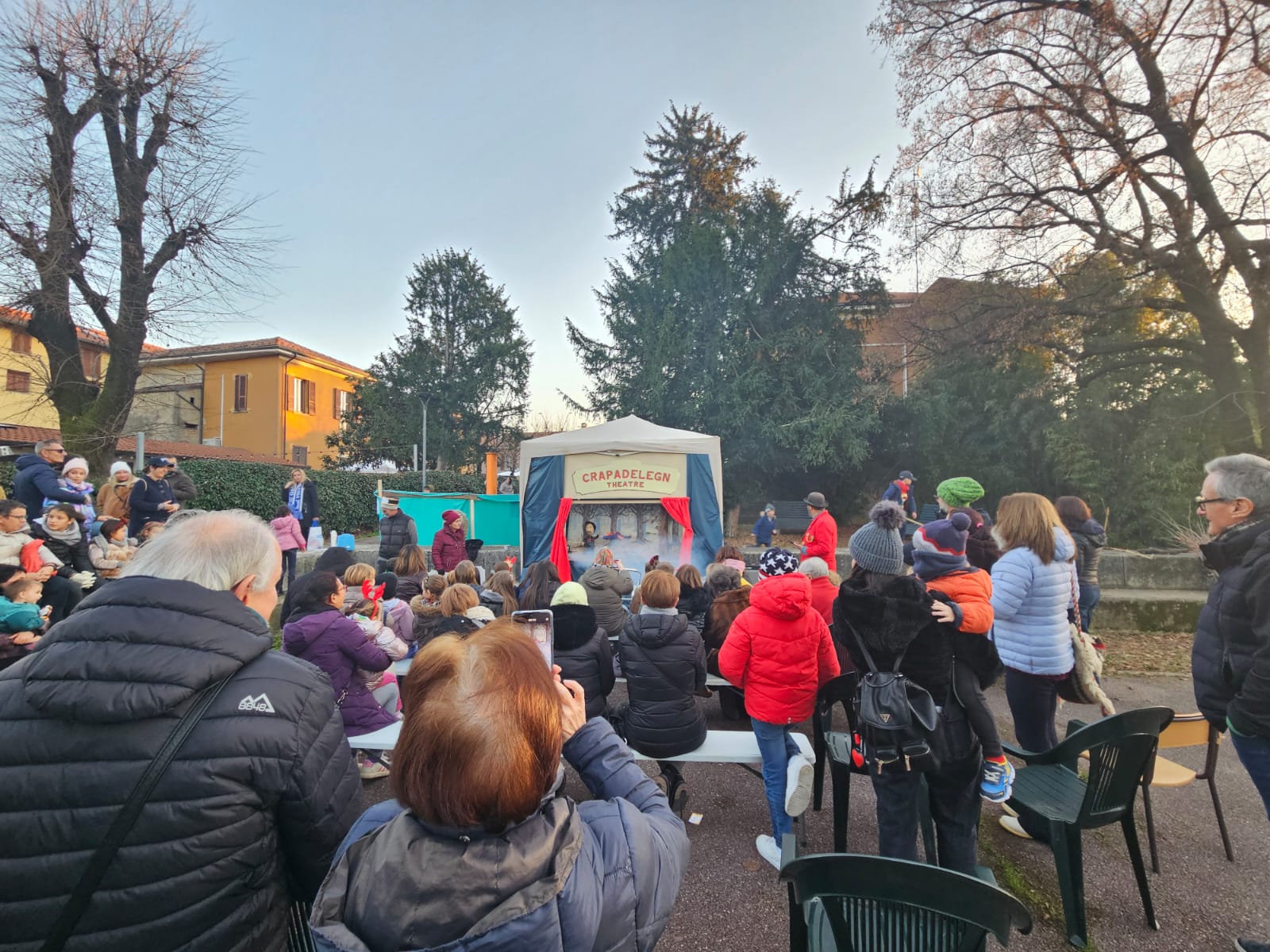 MercatiniNataleProLoco__48_.jpg (307 KB)