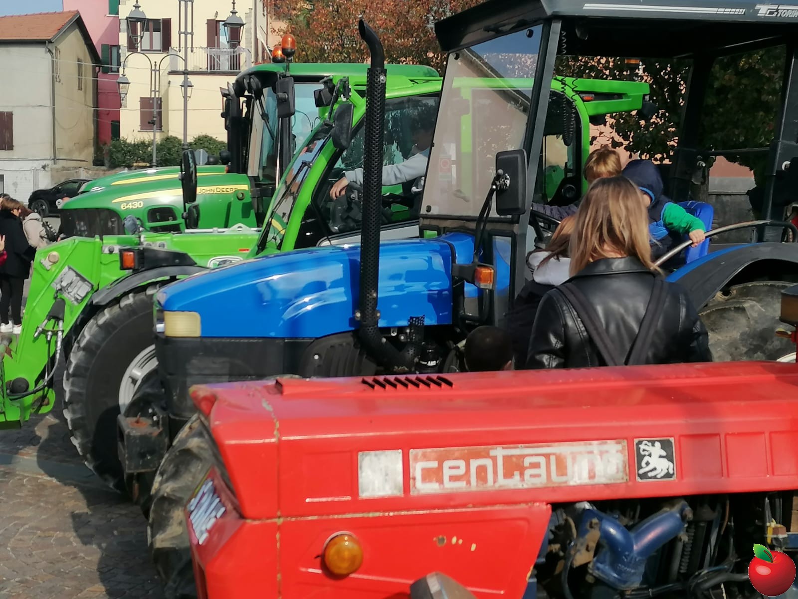 WhatsApp_Image_2025-11-09_at_12.07.10.jpg (285 KB)