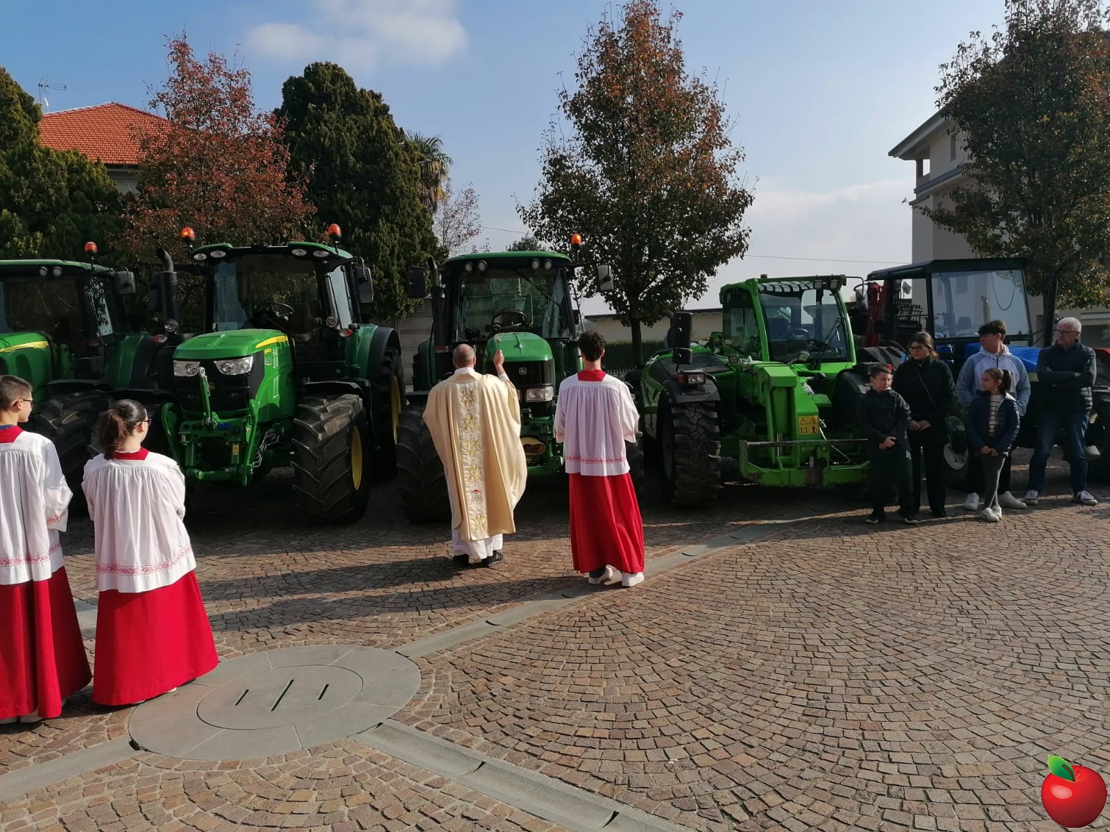 WhatsApp_Image_2025-11-09_at_12.07.12__2_.jpg (427 KB)