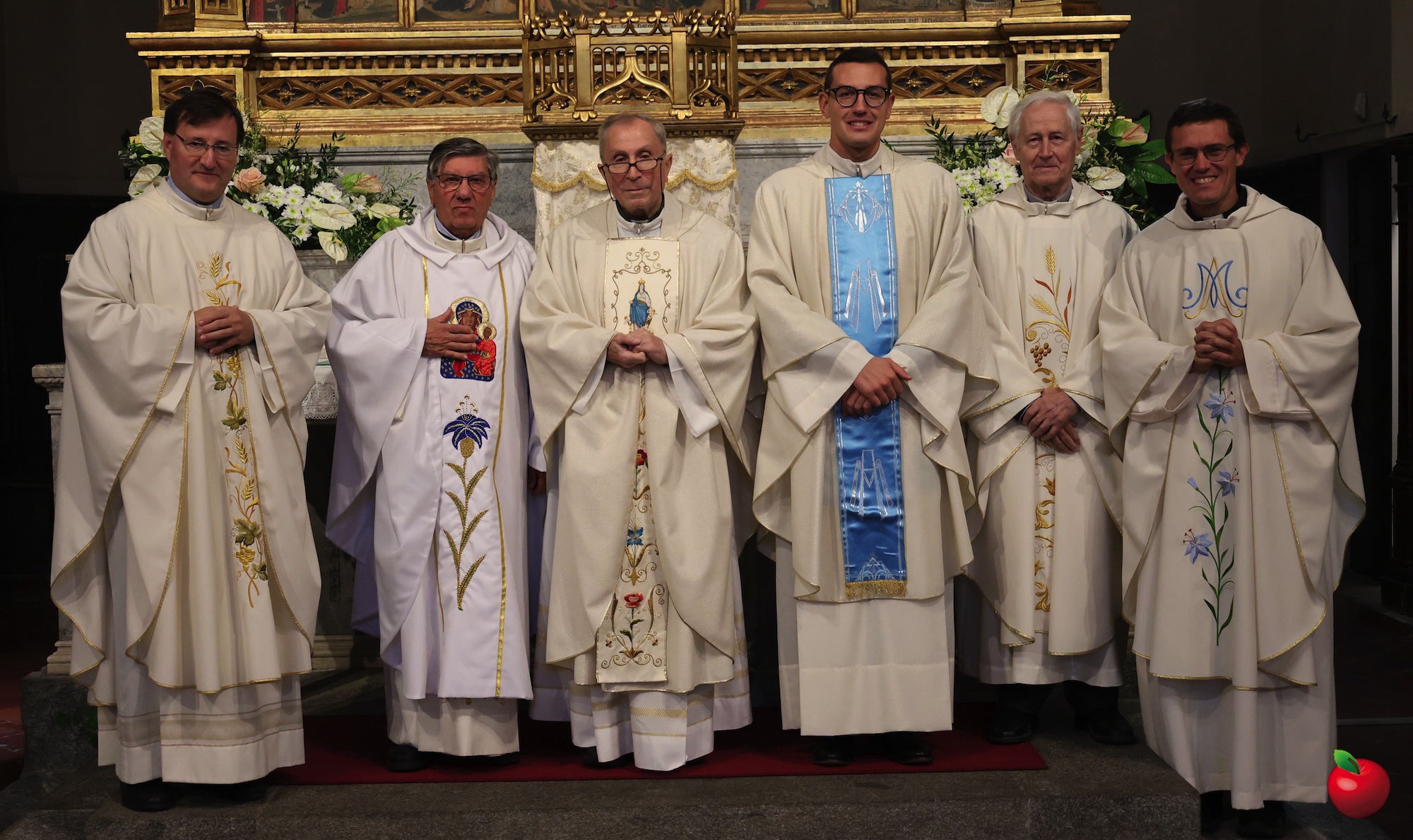 Verderio_celebrazione_sacerdozi19.jpg (736 KB)