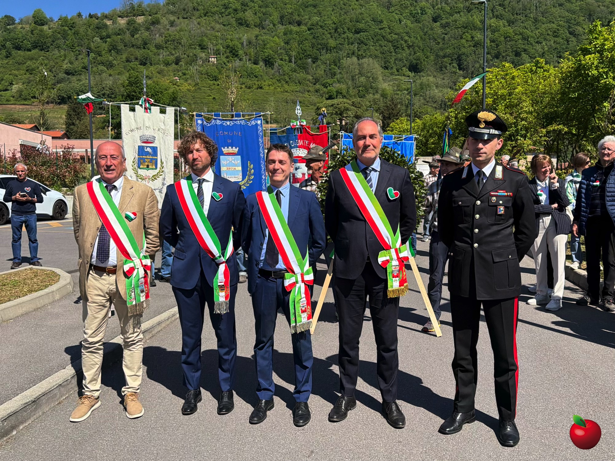 IMG_4942.jpg (1.36 MB)